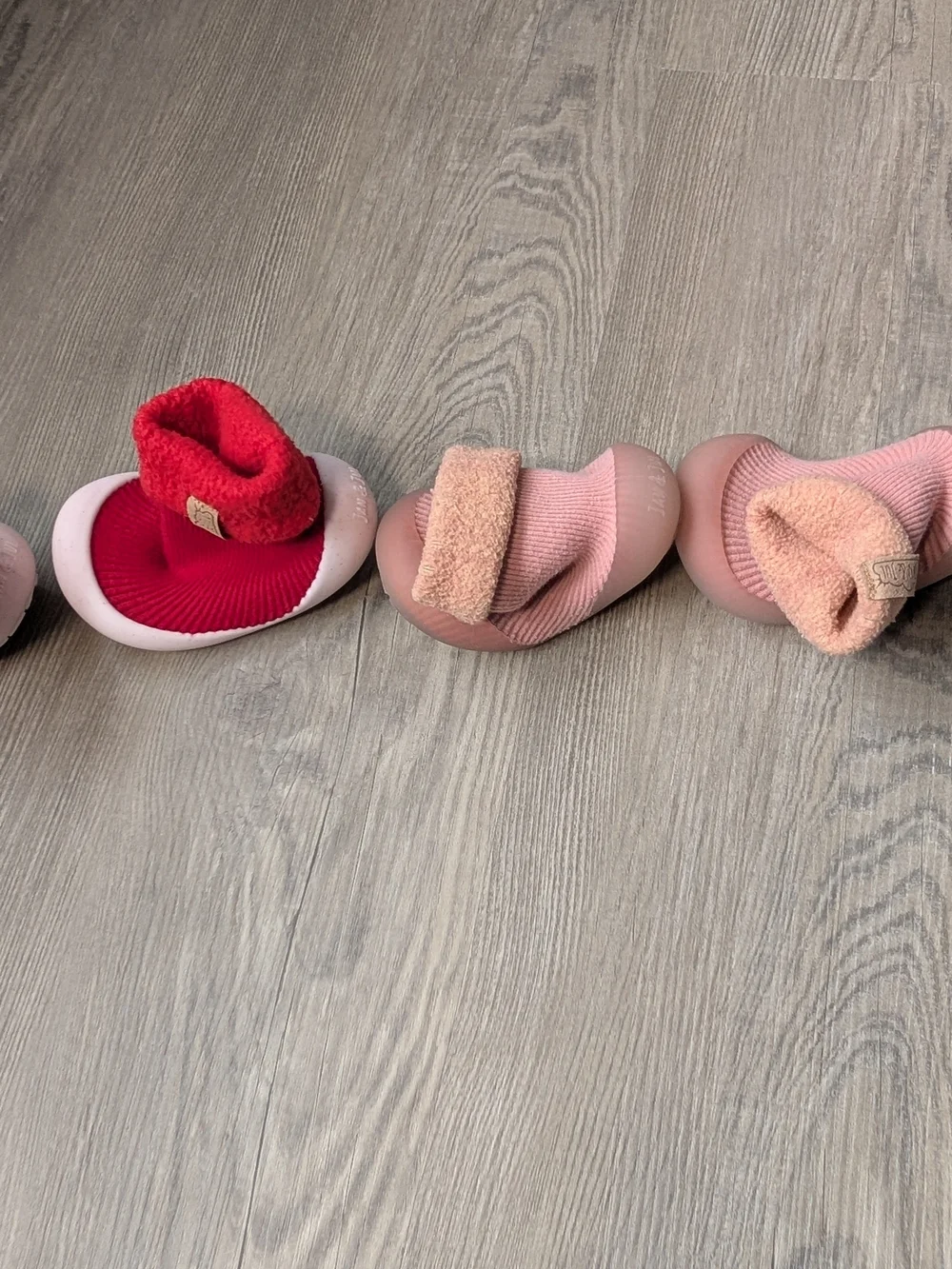 Jan and Jul Cozy Sock Shoes Lot of 2 Red‎ and Pink Size 5